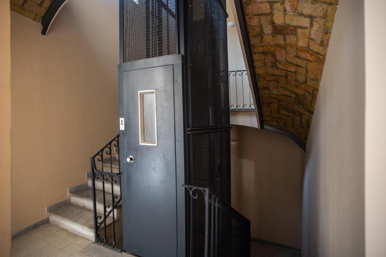 Newly Renovated Apartment By The Vatican Рим Экстерьер фото